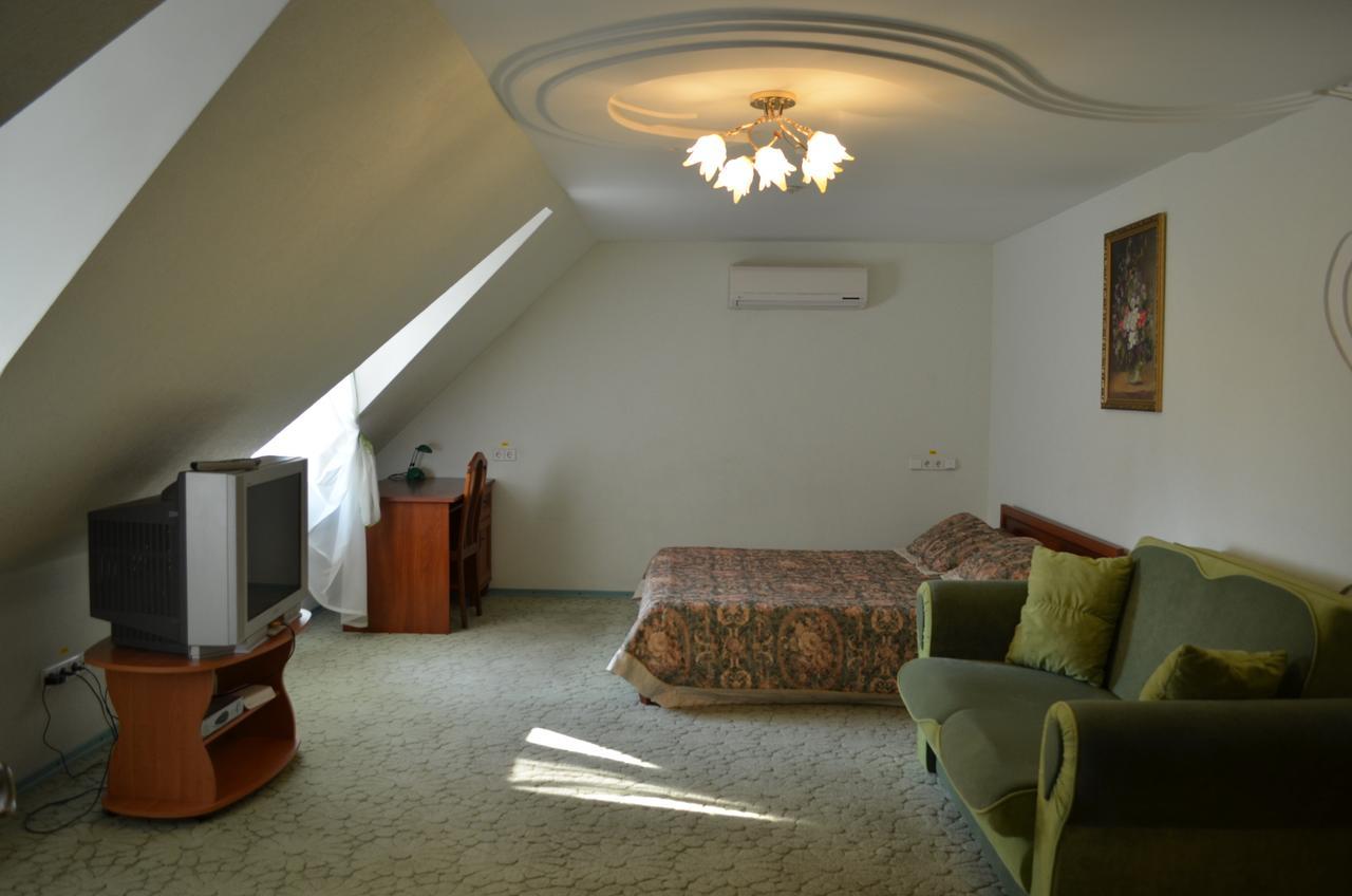 Kozatska Zastava Motel Kropyvnytskyi Exterior photo
