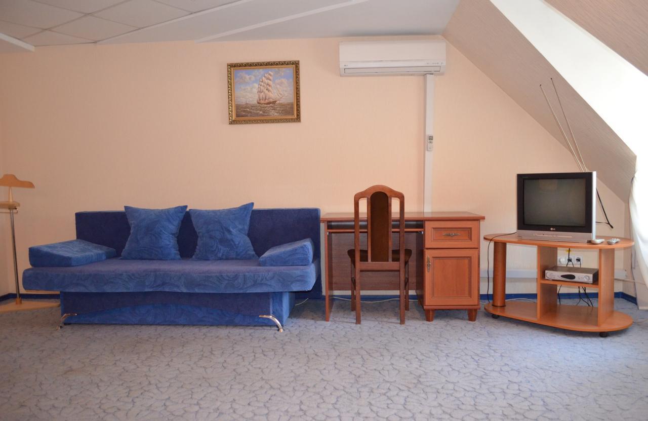 Kozatska Zastava Motel Kropyvnytskyi Exterior photo
